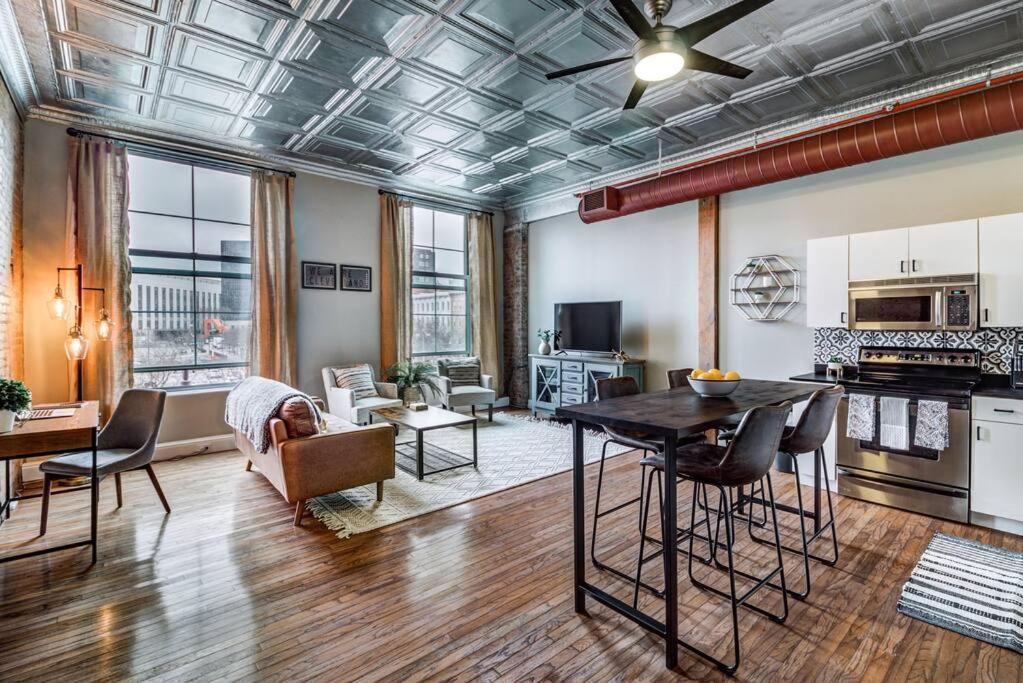 Good Vibes Loft - Dt Cle Walk To All The Stadiums Cleveland Exterior foto